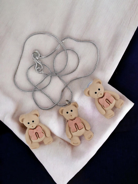 Trendy Teddy Bear Pendant Chain With Earrings