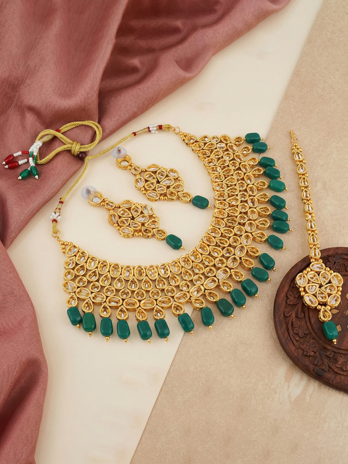 Handcrafted Kundan Green Beaded Choker Jewellery Set with Maang Tikka, 18K Gold Plated (842-B5SP-005-G)
