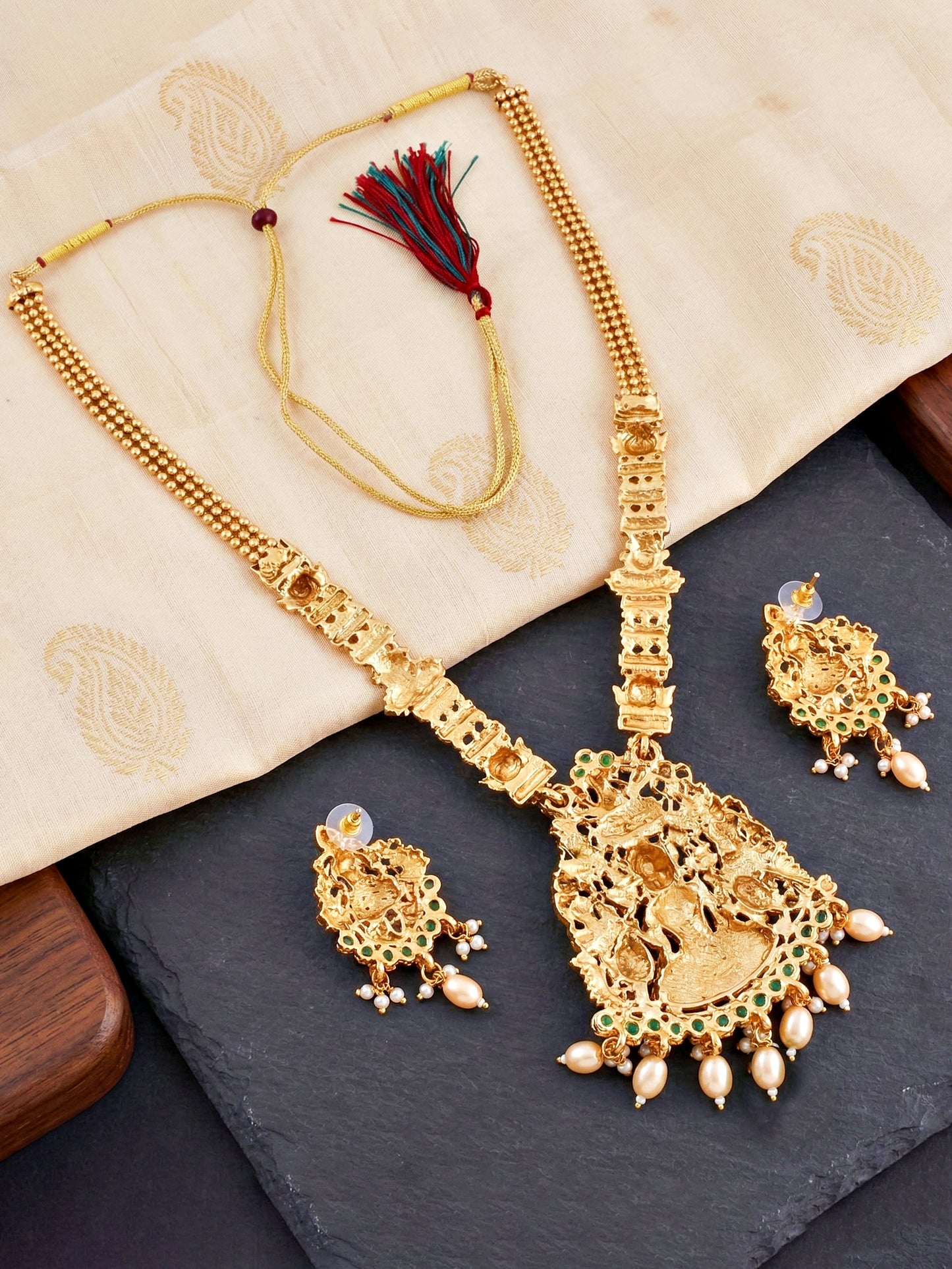 Lucky Jewellery Gold-Plated Laxmi Idol Temple Necklace Set (660-G2SR-196-G)