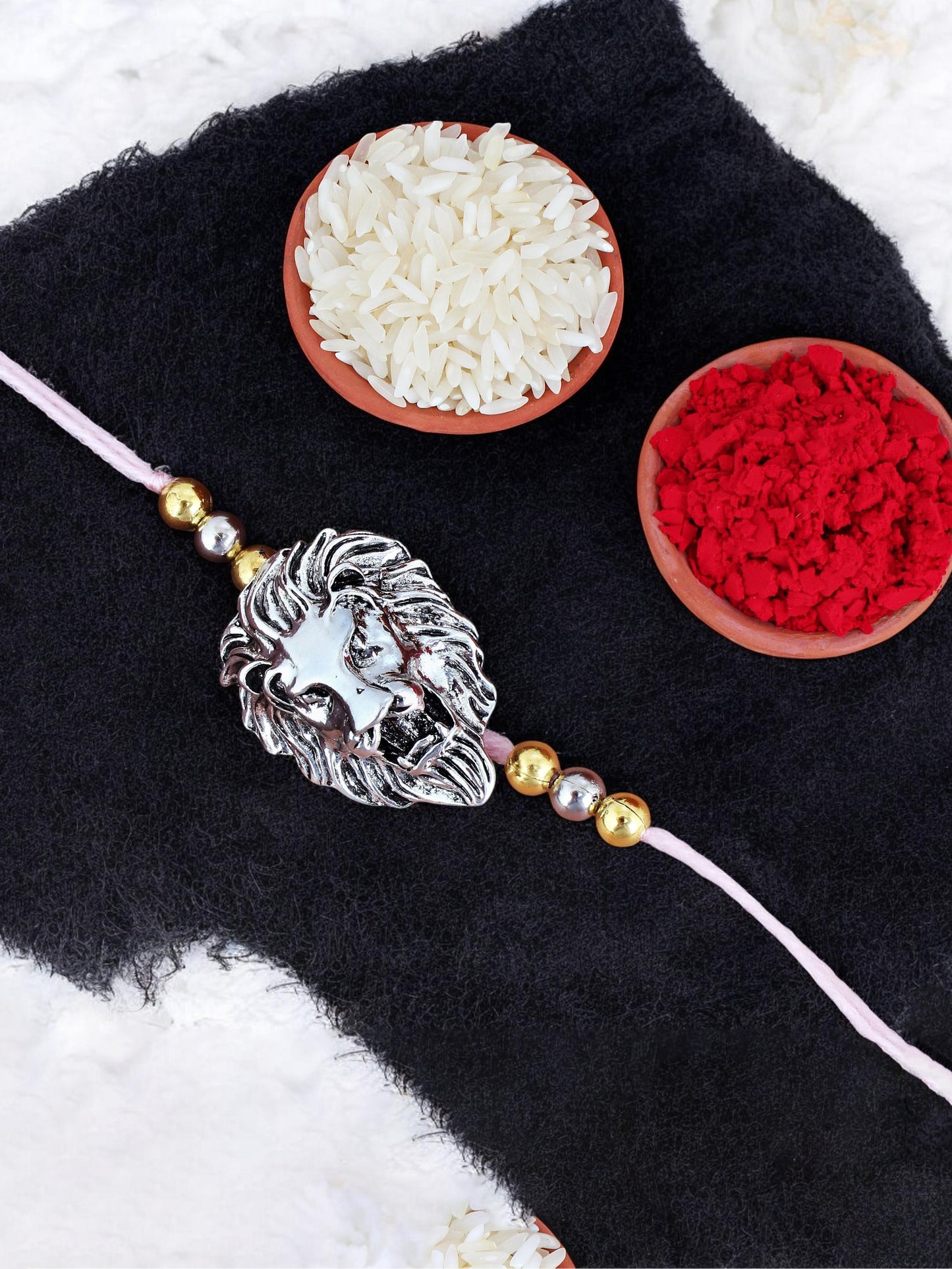 Lucky Jewellery Designer Oxidised Silver Rakhi - Rakshabandhan Lion Design Rakhee Bracelet for Brother/Bhaiya/Bhai/Bhabhi - Pack of 1 (140-CHR1-1175-S-1)
