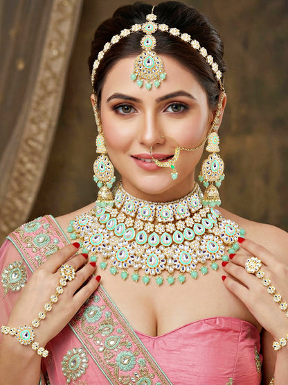 Bridal Kundan Mint Green Heavy Choker Jewellery Set with Hathphool & Nath (2640-IZK-551-MNT)
