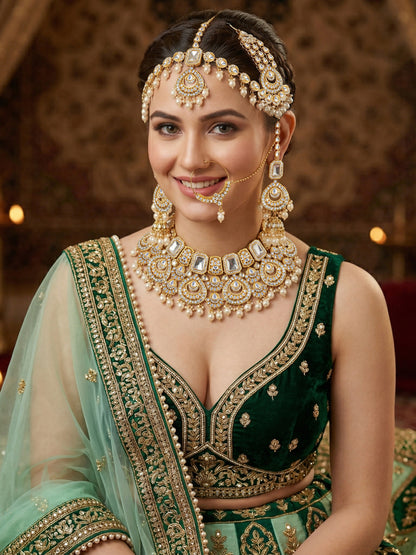 Bridal AD White Pearl Heavy Choker Jewellery Set with Sheesh Patti, Nath & Jhumka (3300-M8ZK-1106-W)