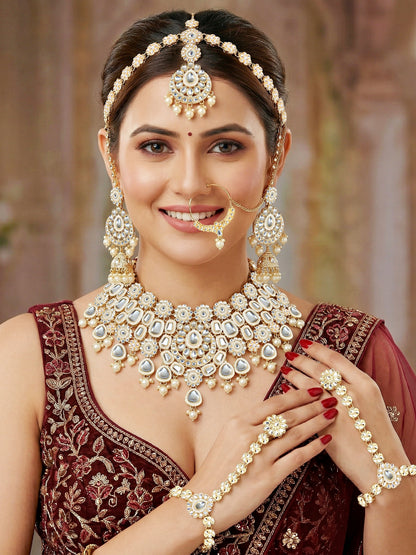 Bridal Kundan White Pearl Choker Jewellery Set with Hathphool & Nath (2541-IZK-554-W)