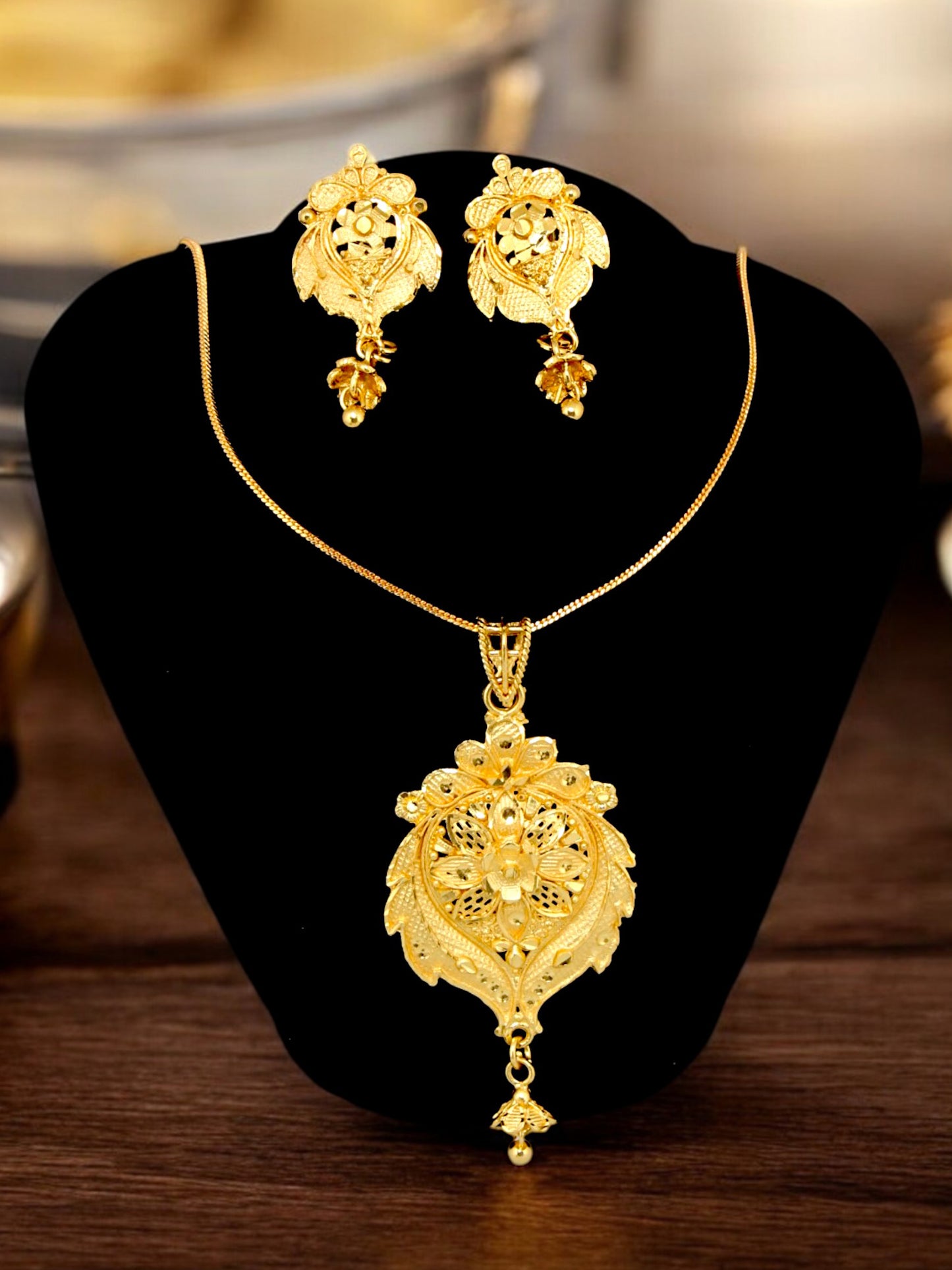 18K Gold-Plated Locket Chain with Earrings Pendant Set (207-M7L1G-2059)