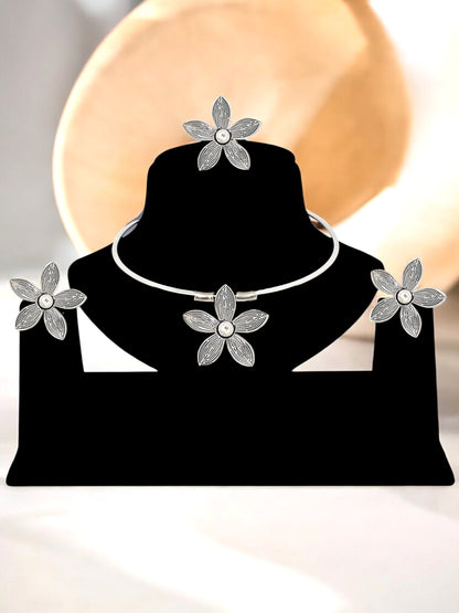 Trendy Oxidised Navratri Jewellery Floral Design Chunky Necklace With Earrings and Finger Ring (284-TSO-27140)