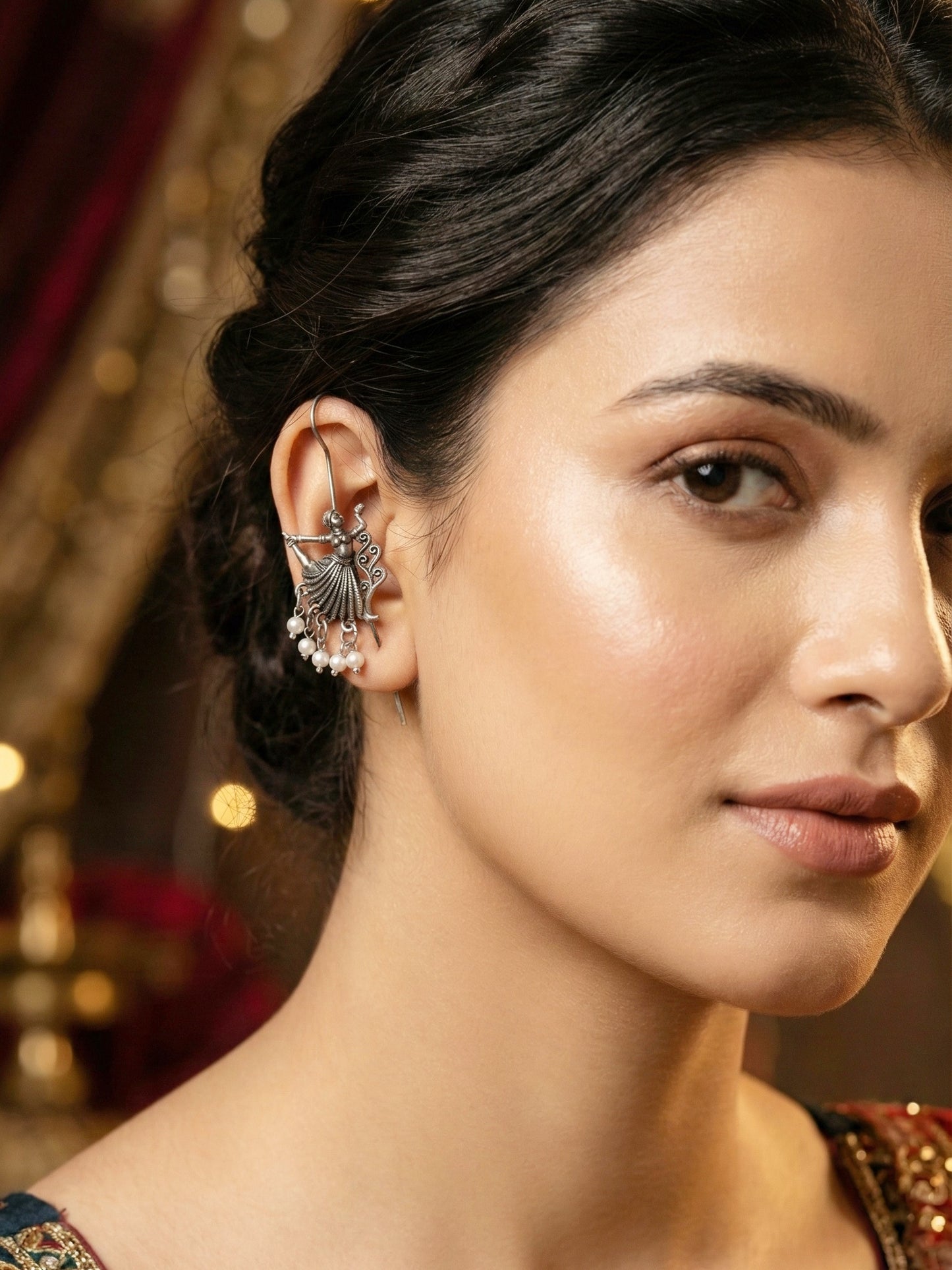 Oxidised Silver Tribal Dancer White Drop Teeli Earcuff Earring For Girls & Women (139-KEO-7697)