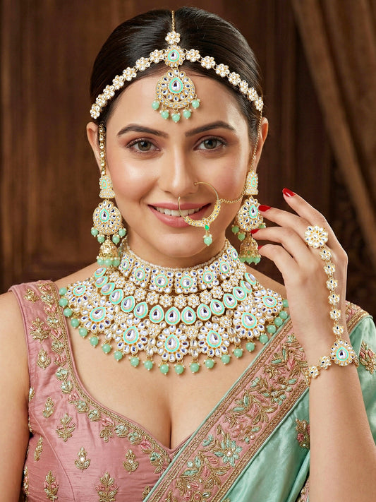 Bridal Kundan Mint Green Heavy Choker Jewellery Set with Hathphool & Nath (2640-IZK-551-MNT)