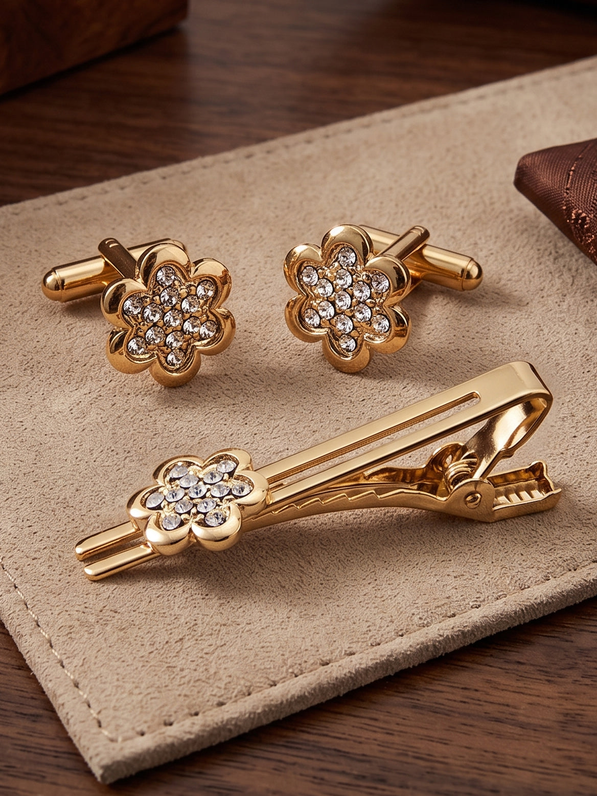 Lucky Jewellery Unique Men Jewelry Stone Gold Plated Floral Design Sleeve Formal Cuff Button Wedding Shirt Button, Suit, Blazer Cufflinks with Matching Tie Pin Gift Set For Men (330-M4C5-CRA5566-W)