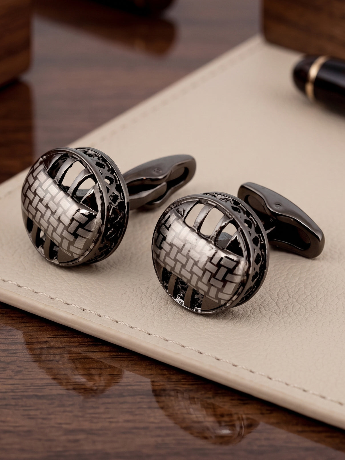 LUCKY JEWELLERY Unique Men Jewelry | Sleeve Button Formal Cuff Button | Wedding Shirt Button, Suit, Blazer Cufflinks Pair Set | Valentine Gift For Men (350-CHC4-1068B-S)