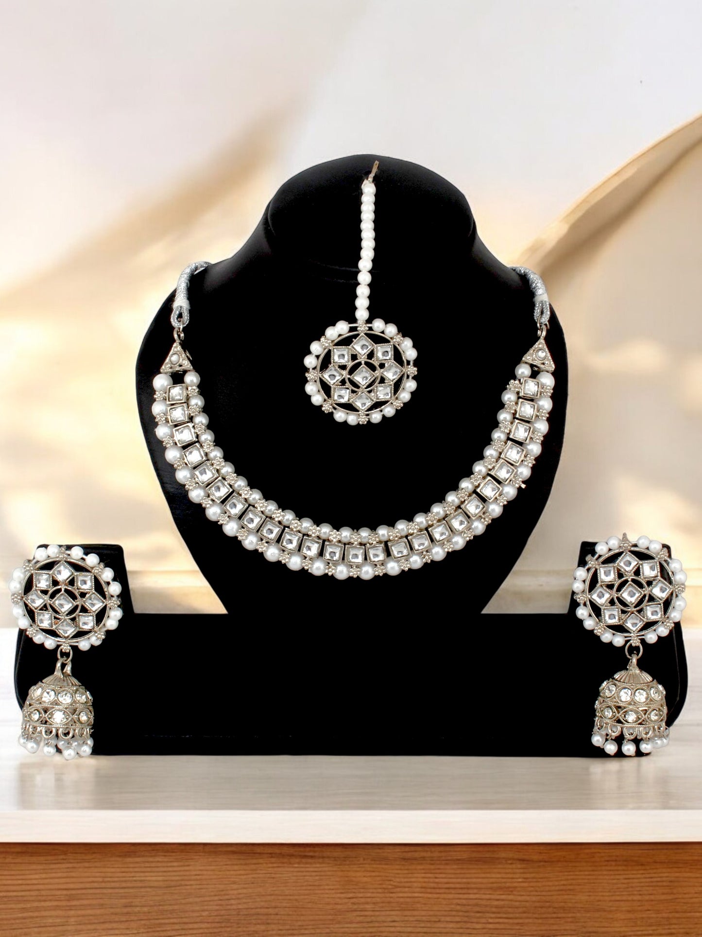 Trendy Silver Plated Kundan Beaded Choker Necklace Set (380-SSK-5120A-W-S)