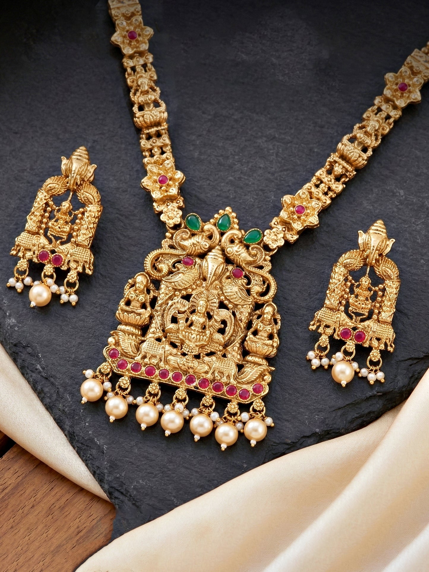 Lucky Jewellery Gold-Plated Ganesh Laxmi Ruby & Green Color Necklace Set (660-G2SR-200-RG)
