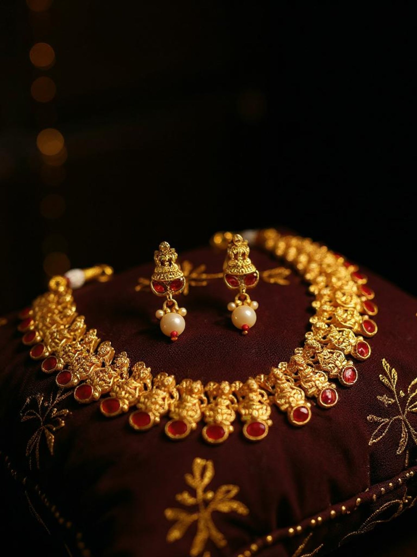 Traditional Temple Jewellery Goddess Lakshmi Design Necklace with Earrings