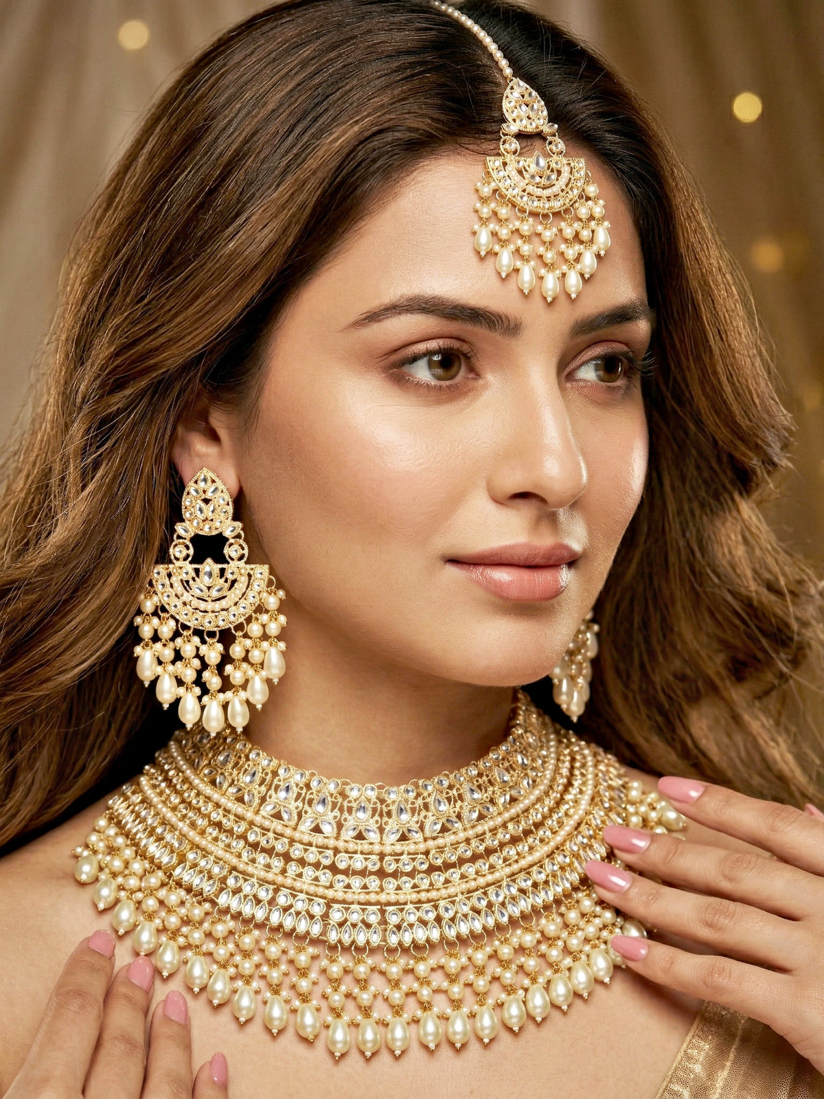 Gold Plated Kundan & Pearl White Stone Bridal Choker Jewellery Set with Maang Tikka (1683-ISK-855-W)