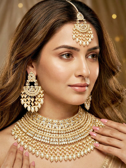 Gold Plated Kundan & Pearl White Stone Bridal Choker Jewellery Set with Maang Tikka (1683-ISK-855-W)