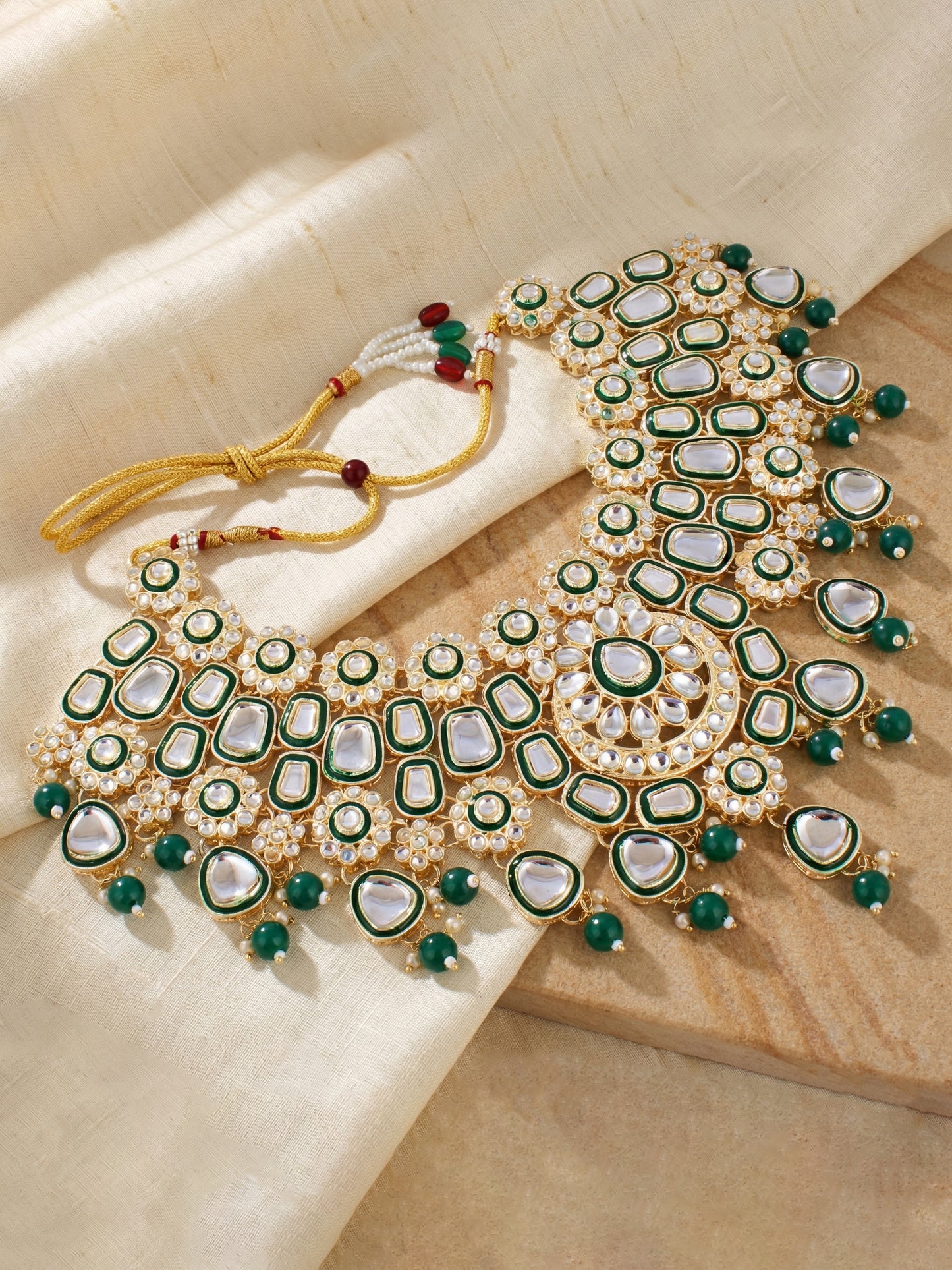 Bridal Kundan Green Choker Jewellery Set with Hathphool & Nath (2541-IZK-554-G)