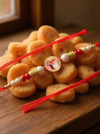 Gold Plated Religious Rakhi for Bhaiya/Bhabhi Guru Nanak Ji Rakshabandhan Rakhee Pack of 1