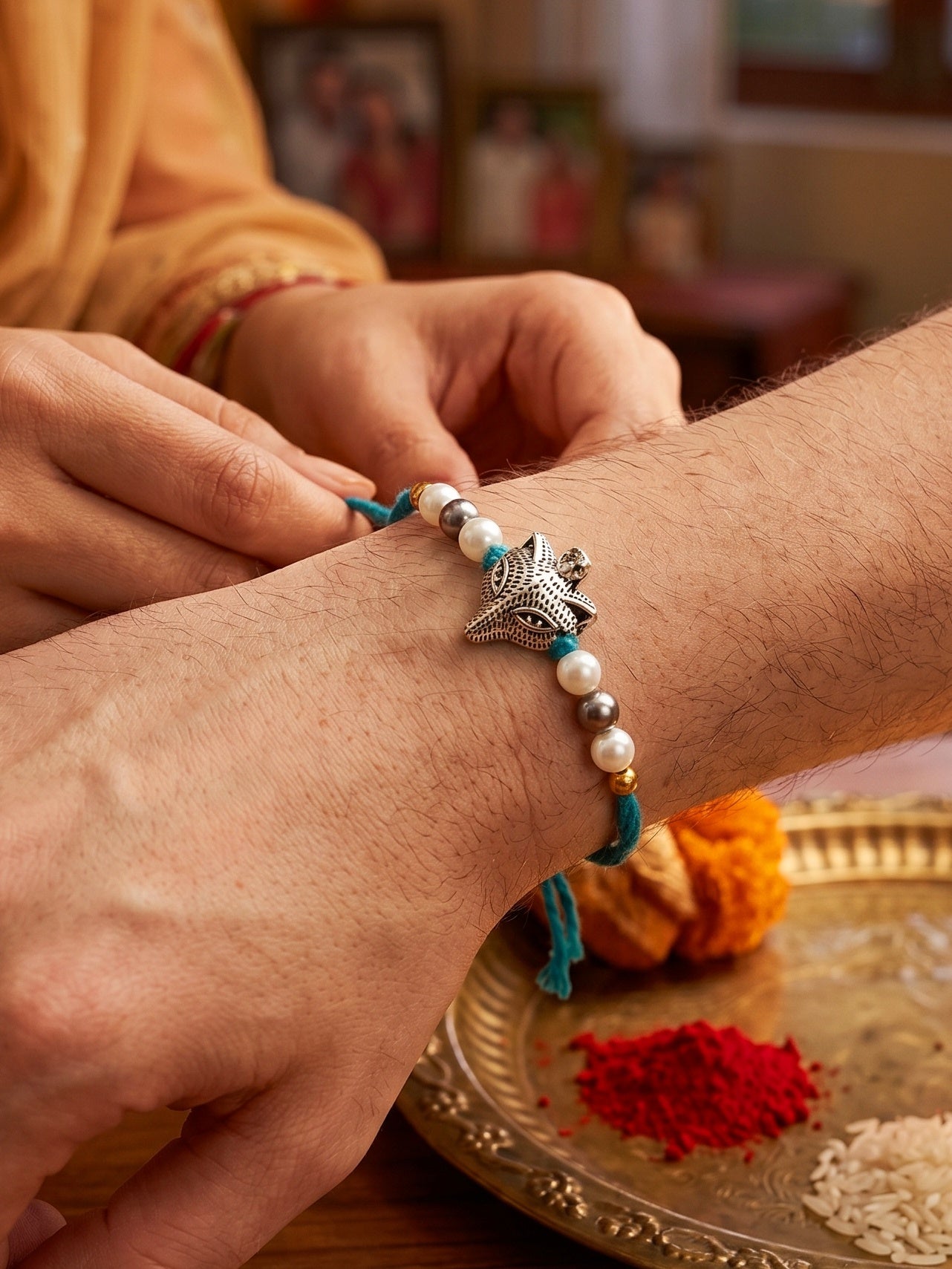 Set of 2 Oxidised Silver Fox Rakhi for Brother with White Beads, Roli Chawal & Card (70-JPR1-1955-2-2026)