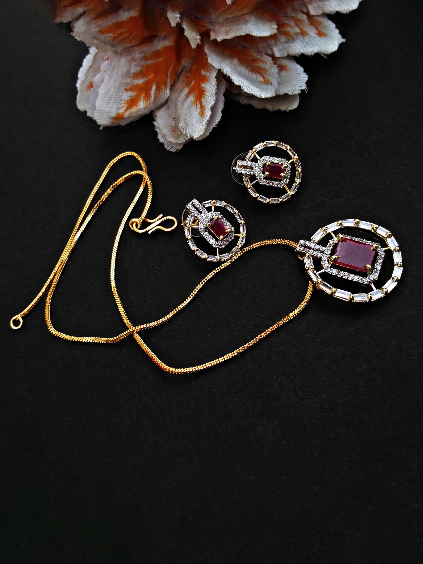 Pendant set  with Earring