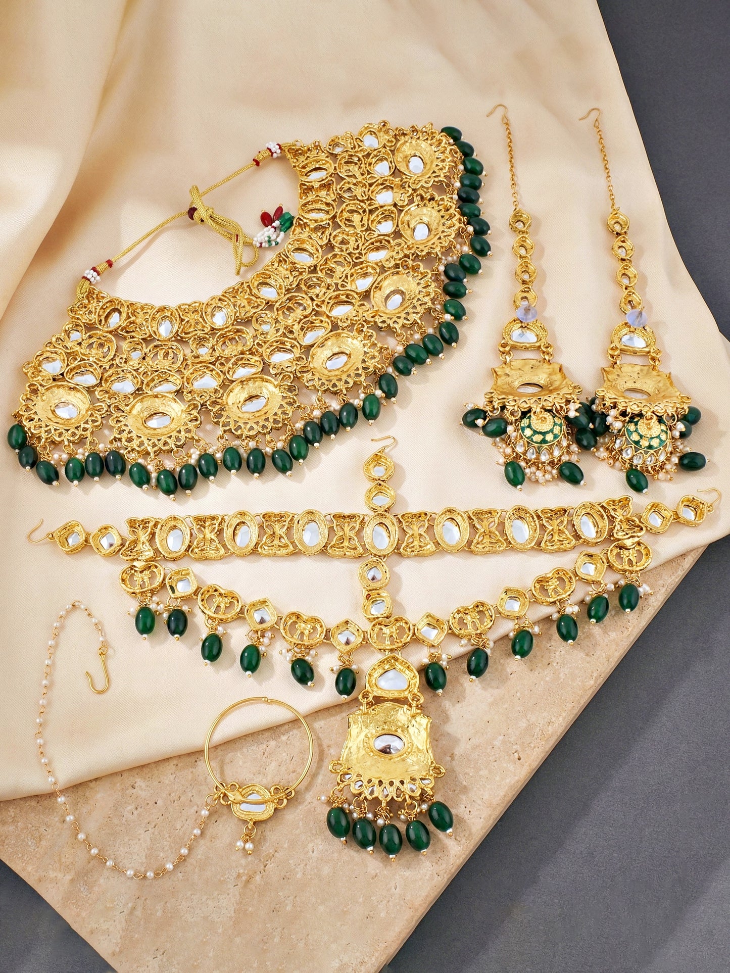 LUCKY JEWELLERY Traditional Kundan Green Jewellery Set | Bridal Style Royal Ethnic Necklace Set (4125-IZR-2414-G)