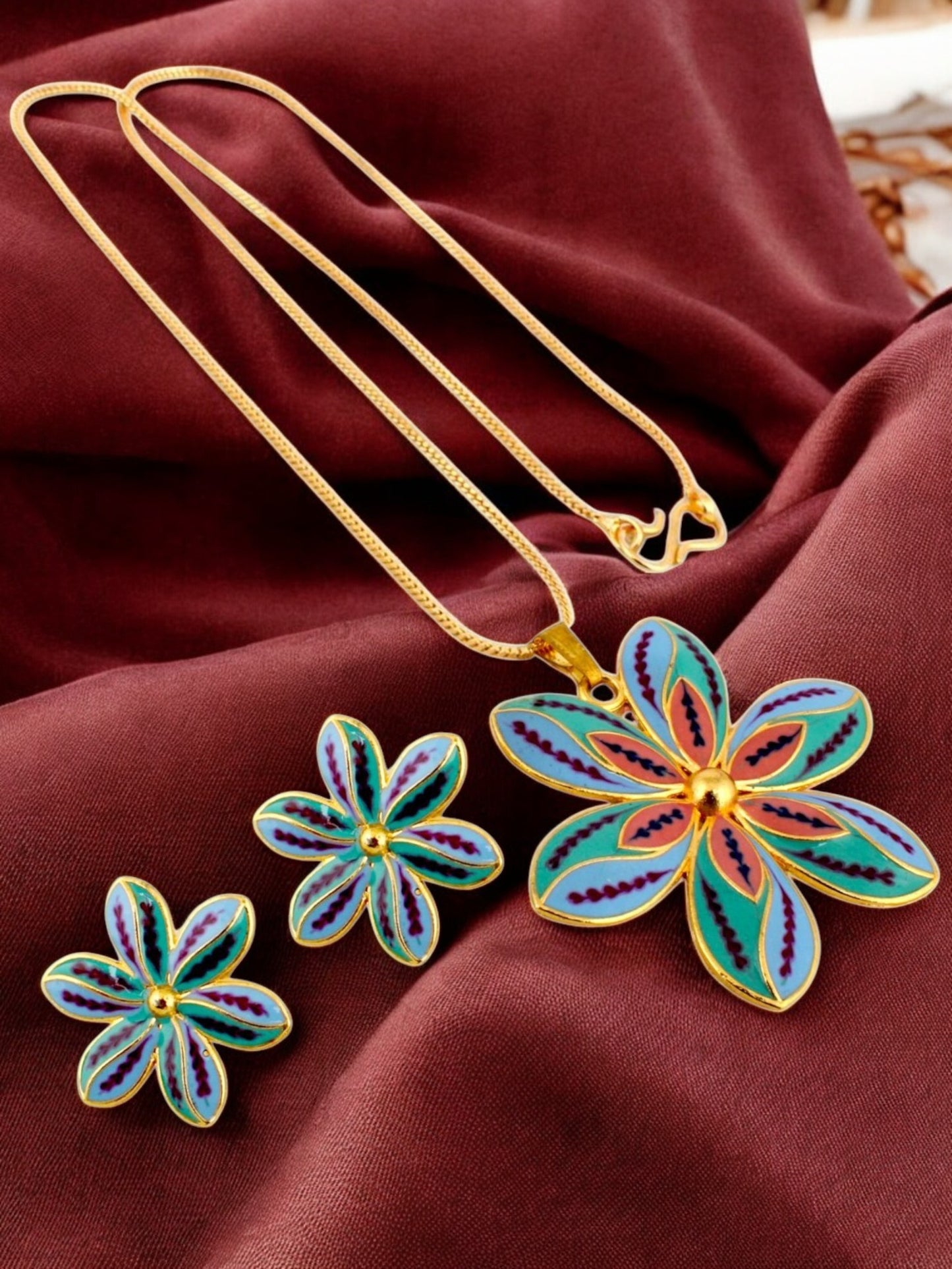 18K Gold-Plated Locket Chain with Earrings Meenakari Pendant Set (437-M7L1G-2068-PKF)