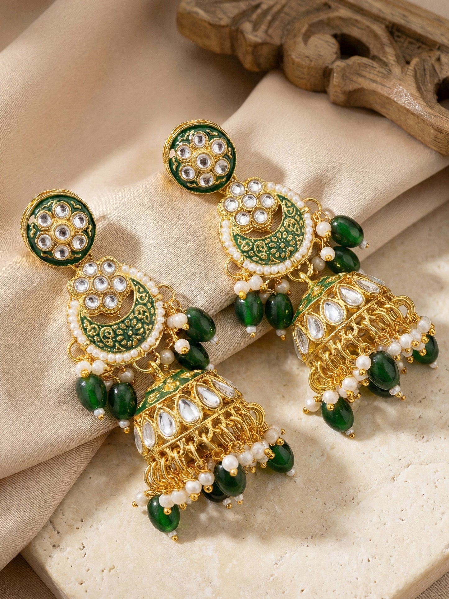 LUCKY JEWELLERY Gold Plated Kundan Green Beads Bridal Jewellery Set Traditional Designer  Statement Set (4554-IZS-0003-G)