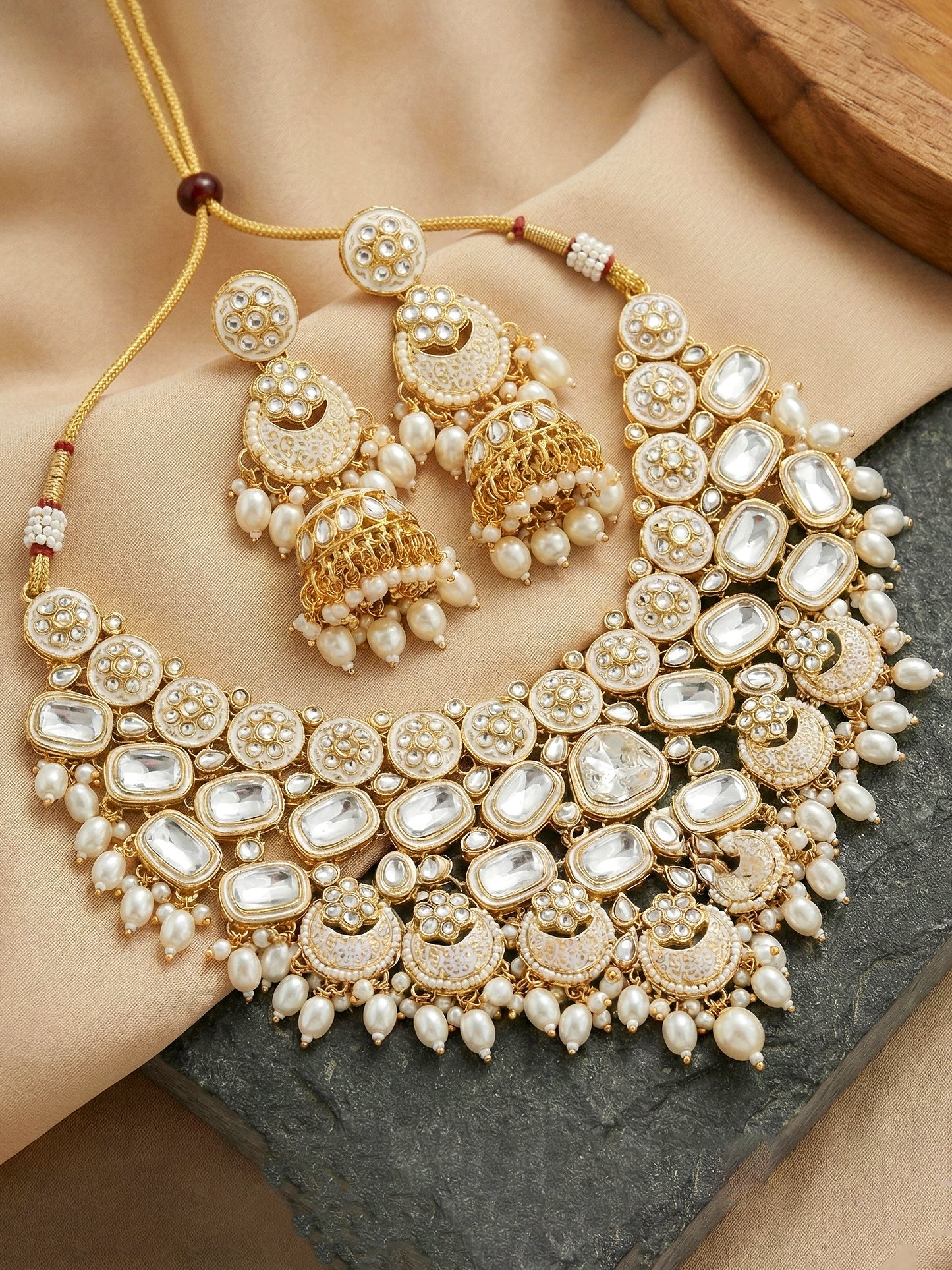 LUCKY JEWELLERY Gold Plated Kundan White Beads Bridal Jewellery Set Traditional Designer  Statement Set (4554-IZS-0003-W)