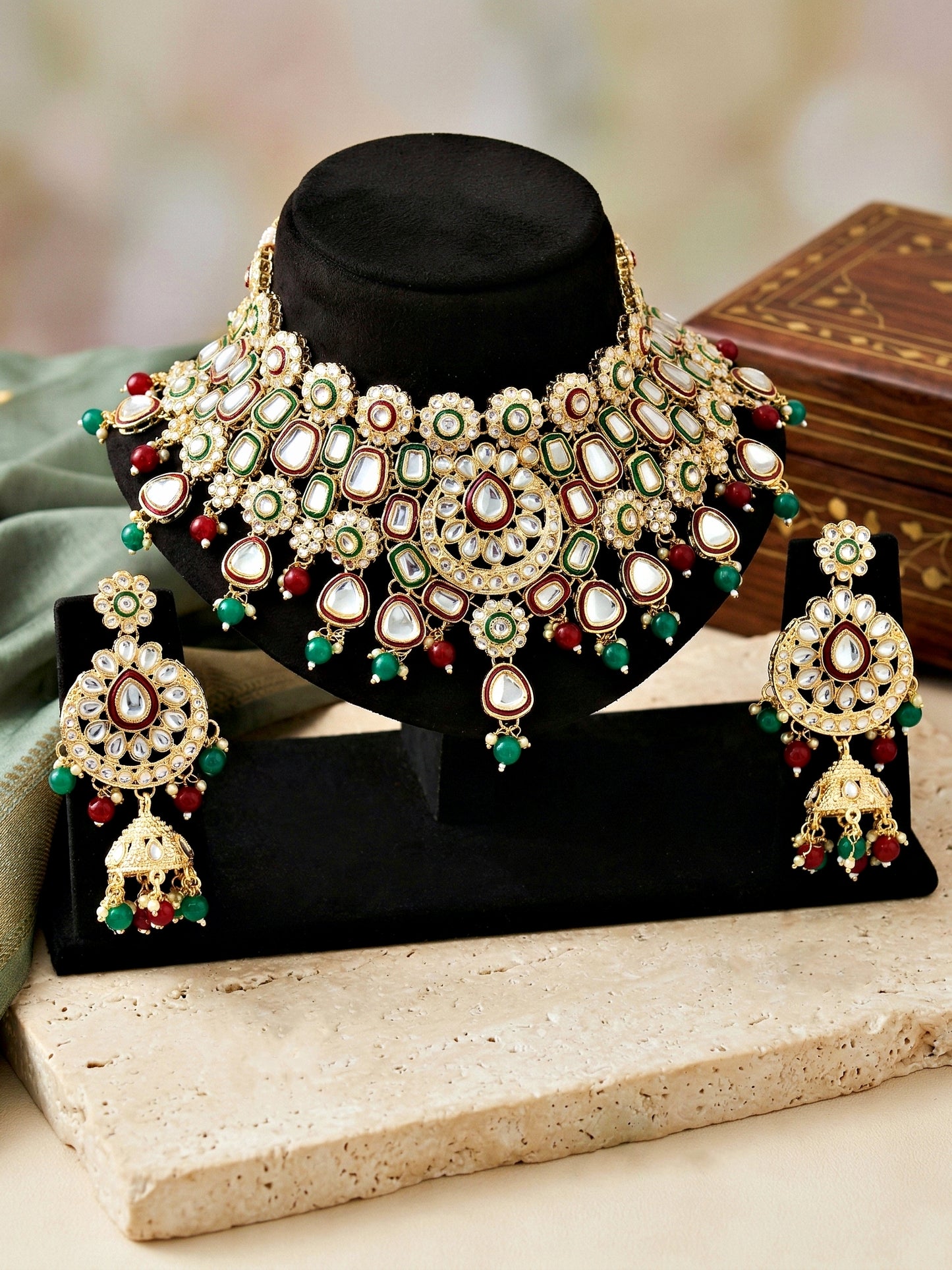 Bridal Kundan Multicolor Choker Jewellery Set with Hathphool & Nath (2541-IZK-554-MG)