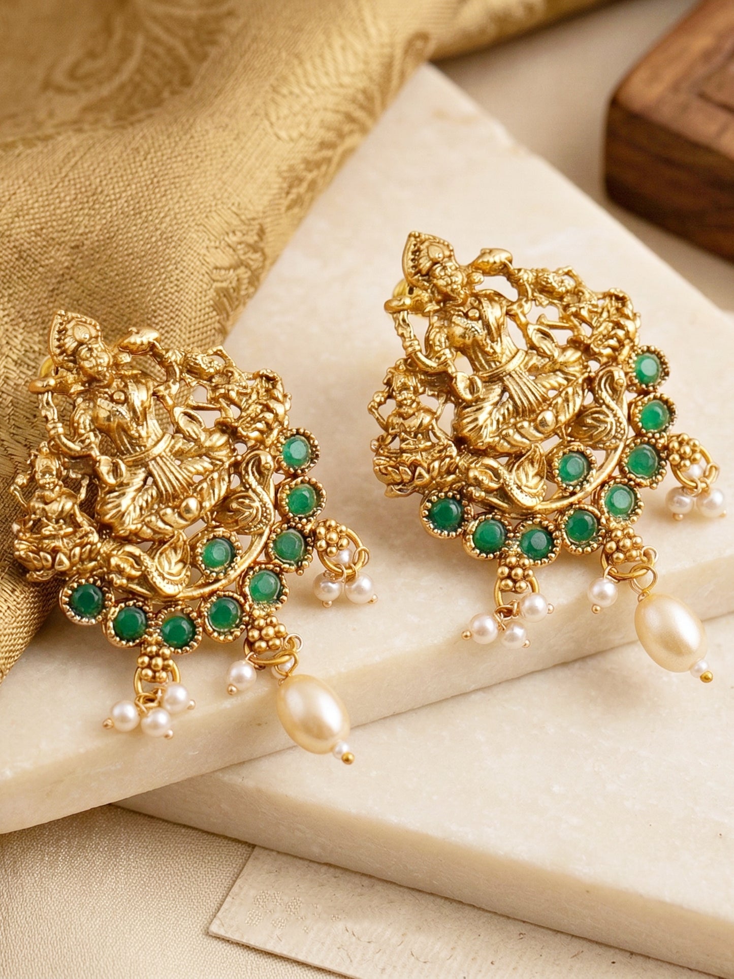 Lucky Jewellery Gold-Plated Laxmi Idol Temple Necklace Set (660-G2SR-196-G)