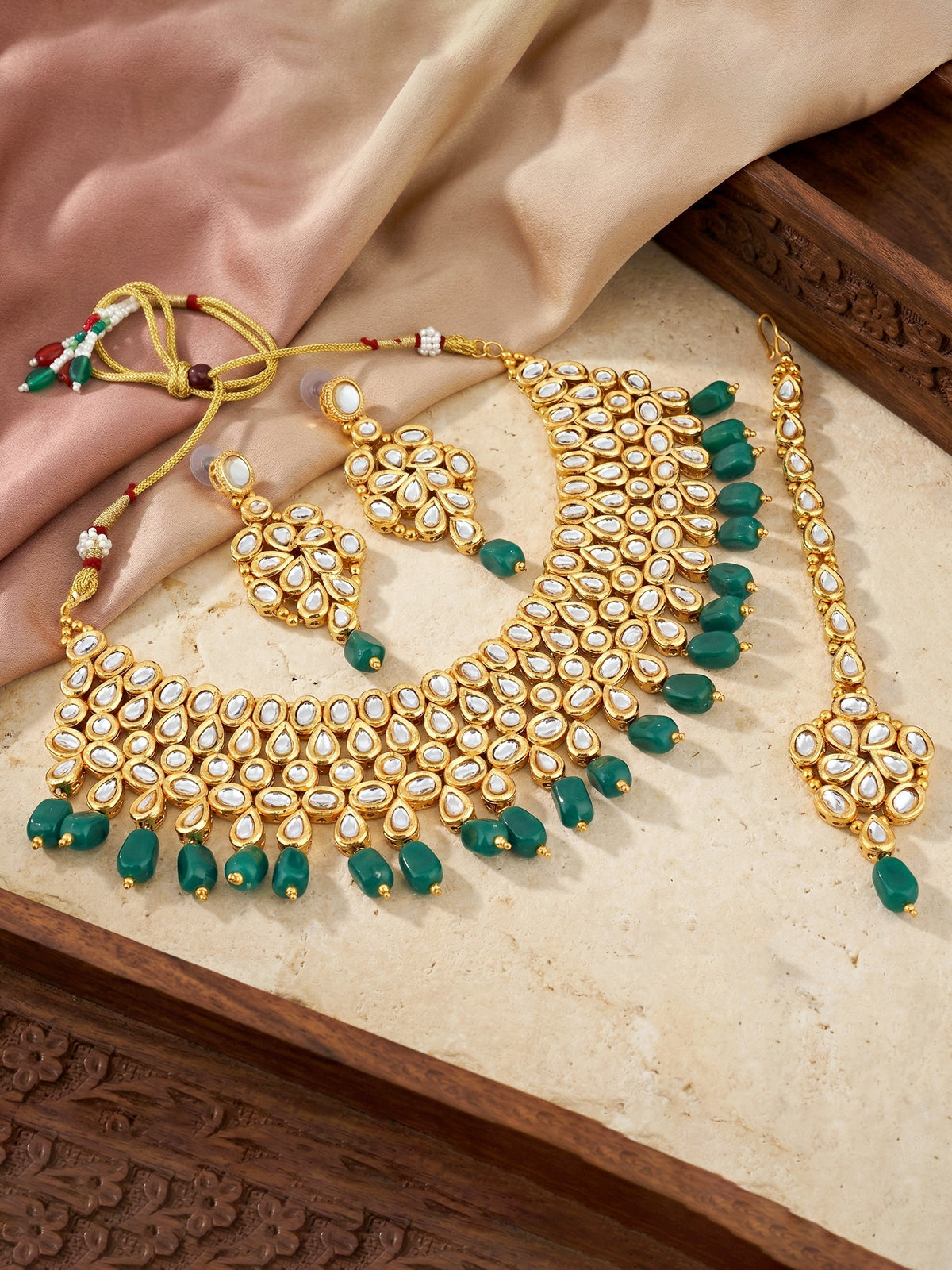 Handcrafted Kundan Green Beaded Choker Jewellery Set with Maang Tikka, 18K Gold Plated (842-B5SP-005-G)