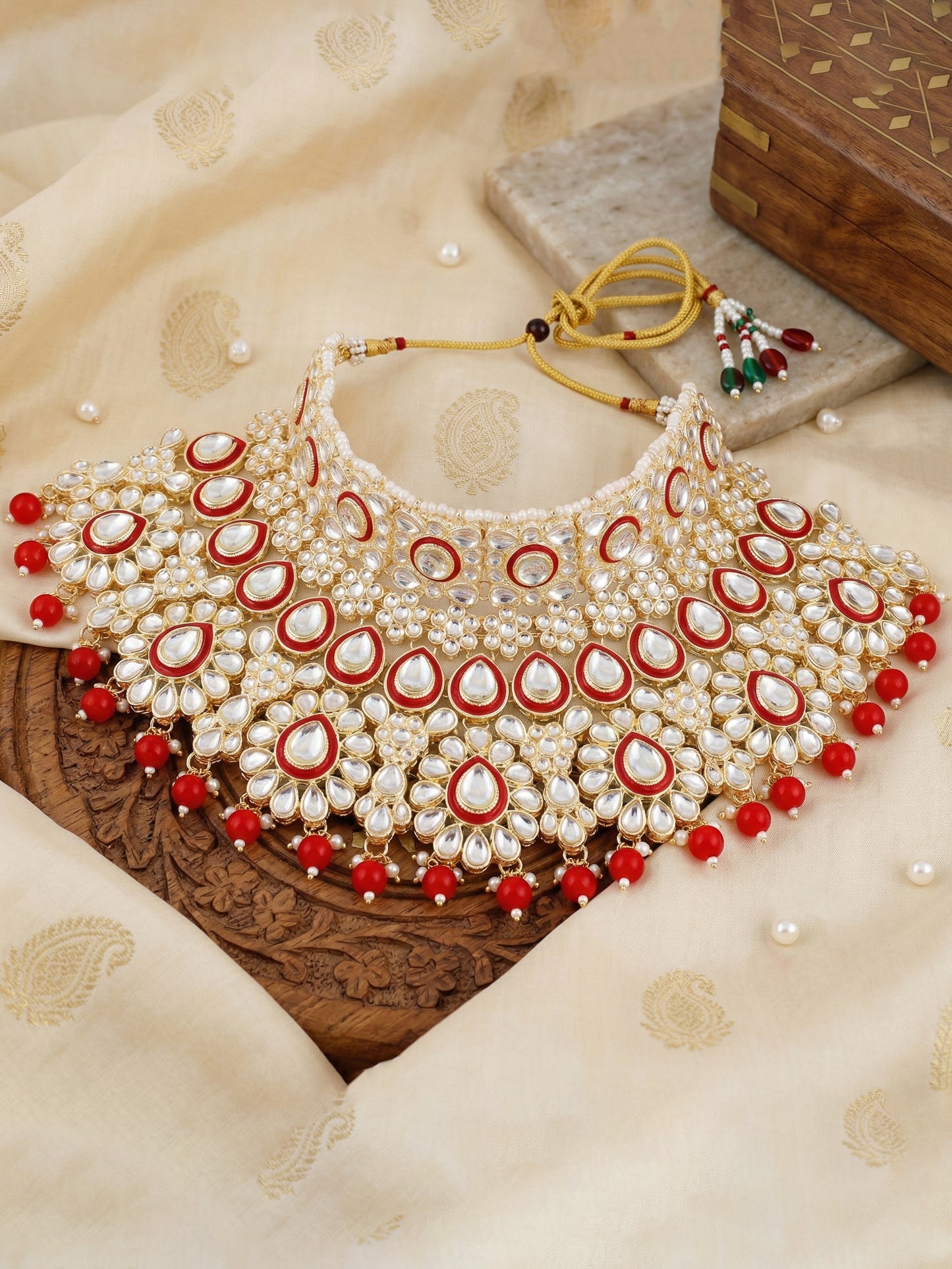 Bridal Kundan Bright Red Heavy Choker Jewellery Set with Hathphool & Nath (2640-IZK-551-RED)