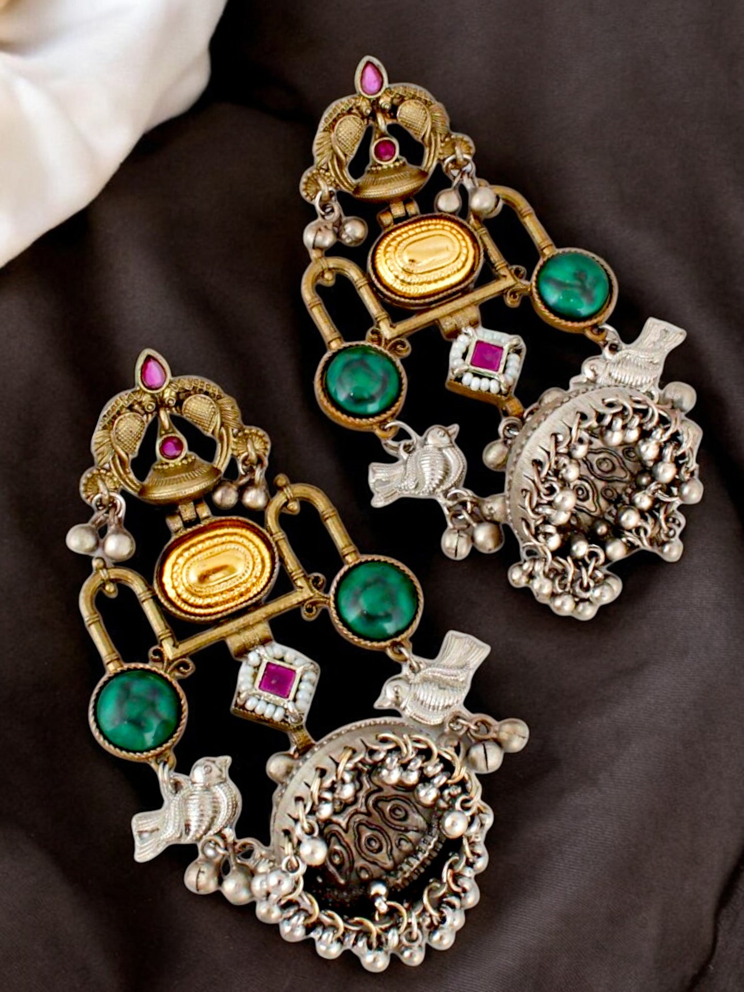 Trendy Celebrity Inspired Oxidised Silver Jhumki For Girls & Women |Black Metal Jhumkee Earring Set