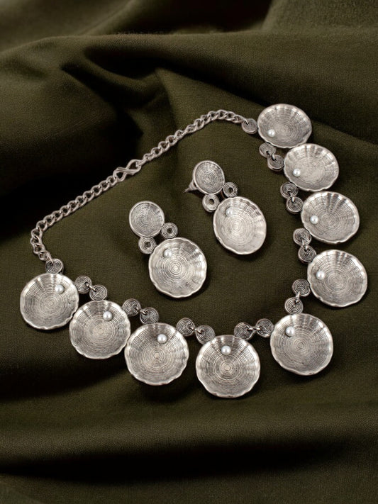 Trendy Gold Plated Jewelry Necklace with Earrings Silver Oxidised Jewellery and Earring Set  (522-KSO-17418-S)