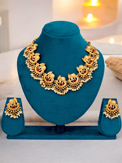 Choker Necklace Womens Elephant Necklace Sukkhi Elegant Elephant