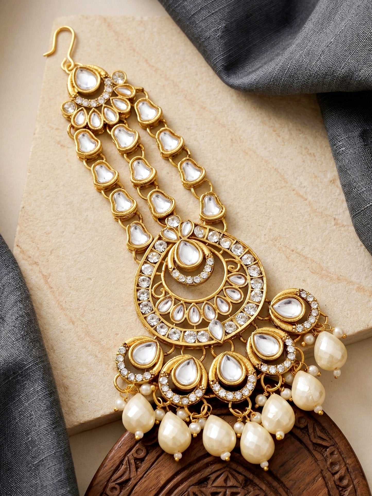 Bridal AD White Pearl Heavy Choker Jewellery Set with Sheesh Patti, Nath & Jhumka (3300-M8ZK-1106-W)