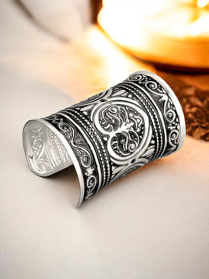 Navratri Festival Jewellery Cuff Bracelet for Garba & Dandiya