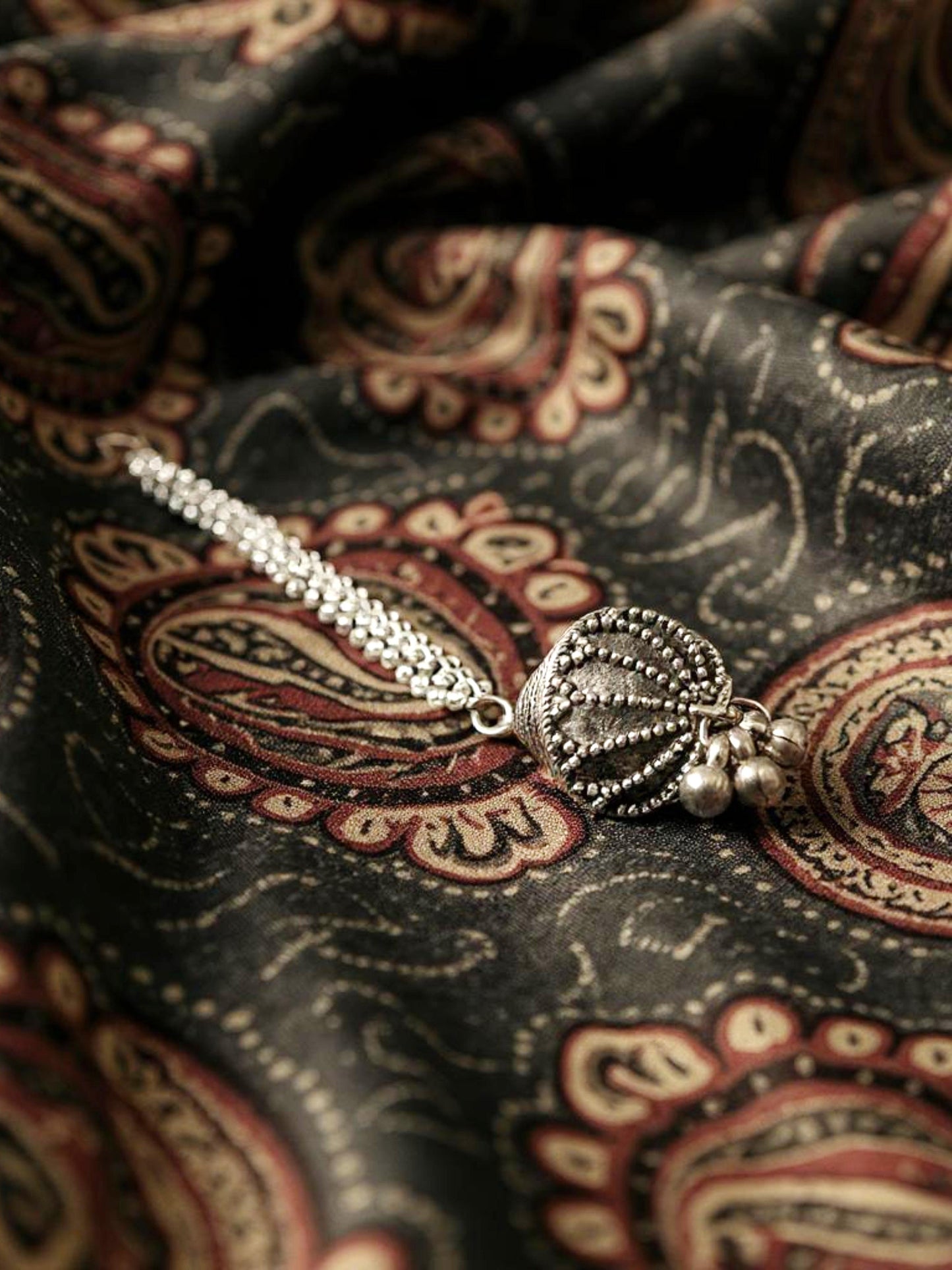 Navratri Jewellery Boho Maangtika Borla Style Tikka for Garba & Dandiya