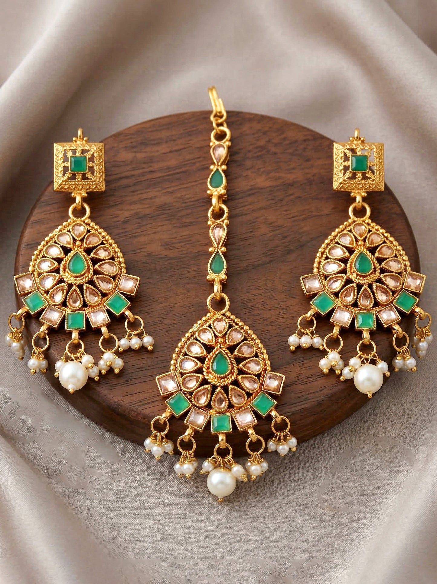 Lucky Jewellery Gold-Plated Green Color Choker Set with Tikka (866-G2SR-006-G)