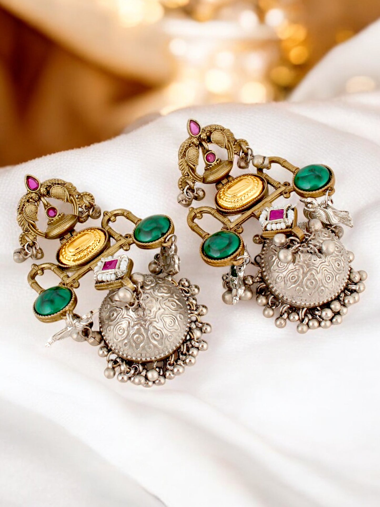 Trendy Celebrity Inspired Oxidised Silver Jhumki For Girls & Women |Black Metal Jhumkee Earring Set