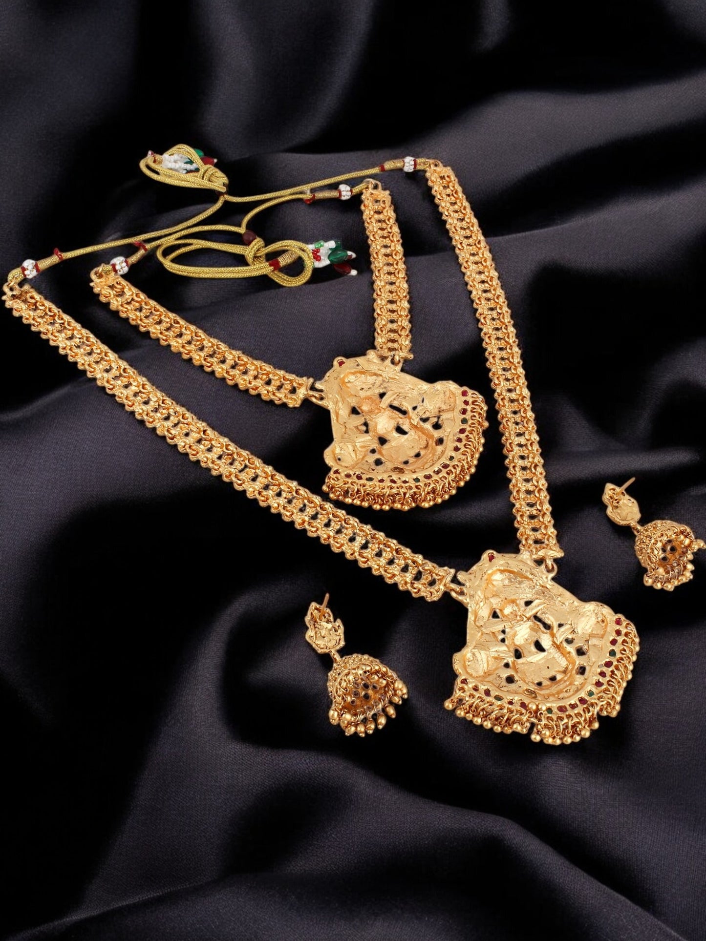 Traditional Temple Jewellery Goddess Lakshmi Design Necklace with Earrings