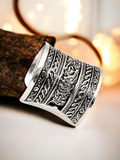 Navratri Festival Jewellery Cuff Bracelet for Garba & Dandiya