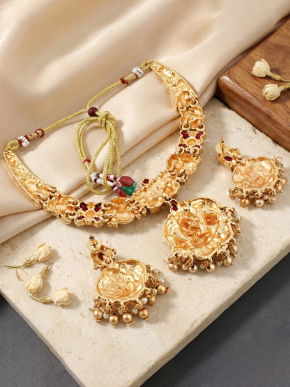 Traditional Antique Gold-Tone Temple Jewellery Necklace Set for Women with Goddess Lakshmi Pendant & Matching Earrings(1122-ISR-2178-R)