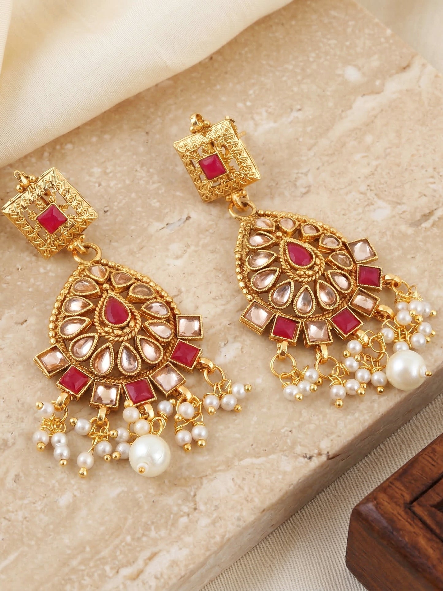 Lucky Jewellery Gold-Plated Ruby Color Choker Necklace Set (866-G2SR-006-R)