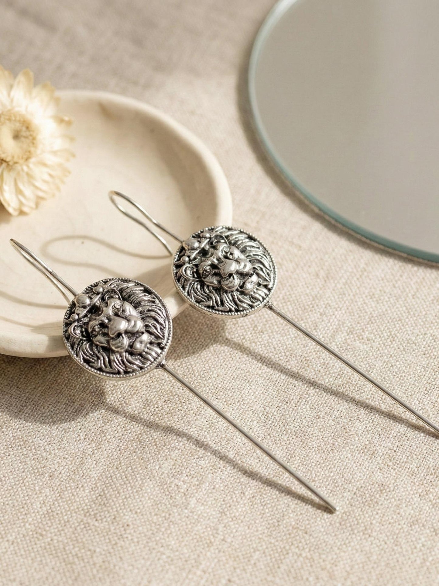 Vintage Lion Face Oxidised Silver Teeli Earcuff Earring For Girls & Women (139-KEO-7659)