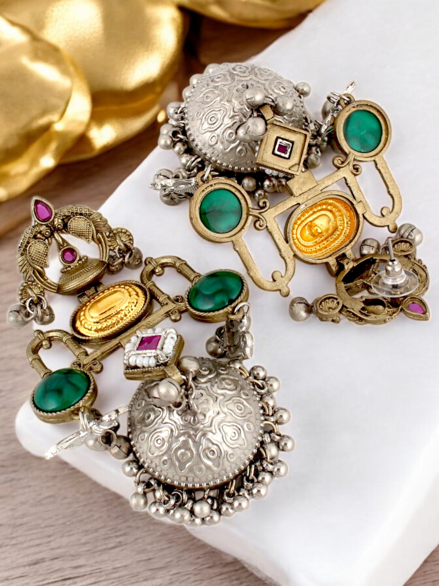 Trendy Celebrity Inspired Oxidised Silver Jhumki For Girls & Women |Black Metal Jhumkee Earring Set