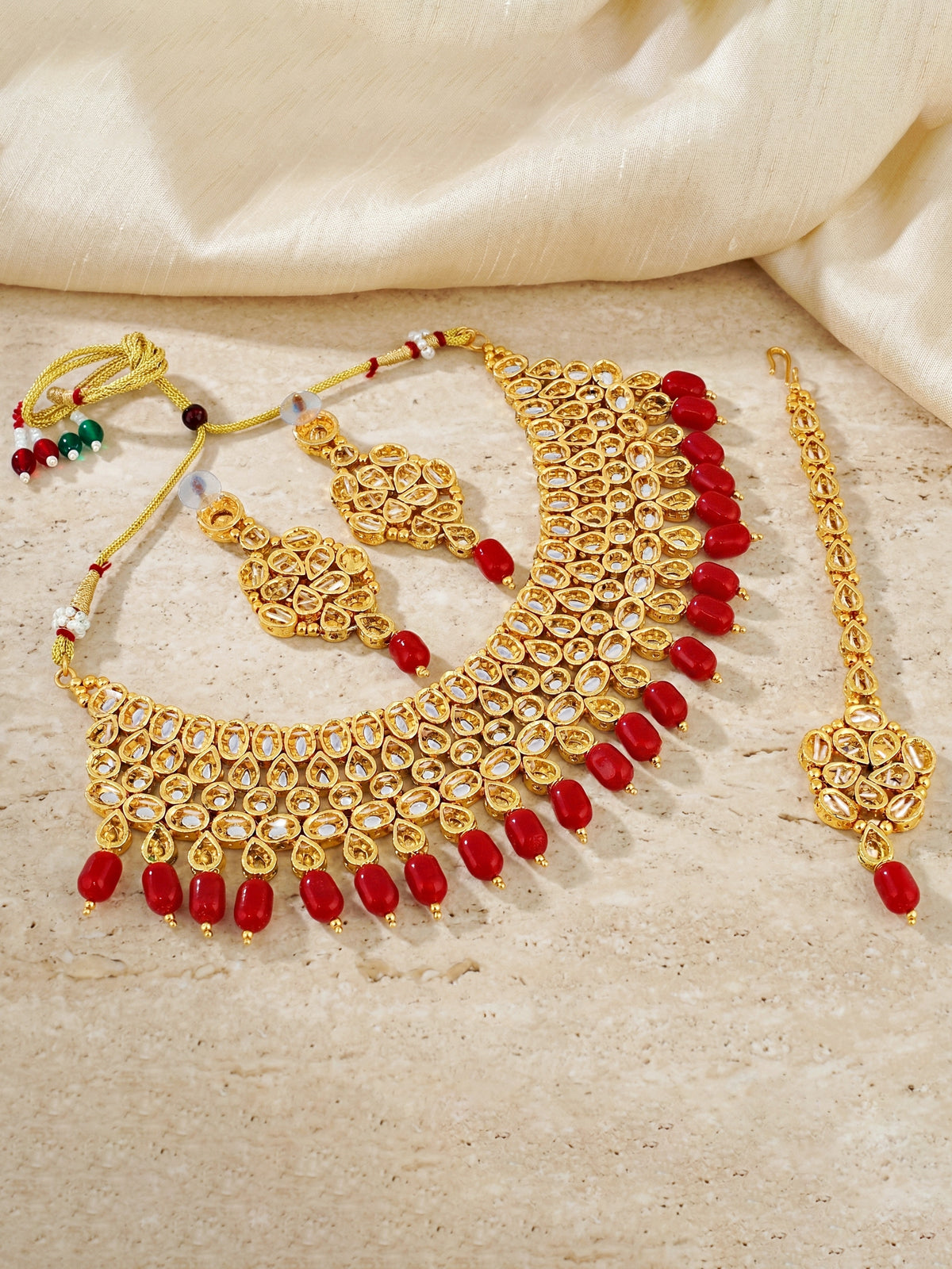 Handcrafted Kundan Maroon Beaded Choker Jewellery Set with Maang Tikka, 18K Gold Plated (842-B5SP-005-M)